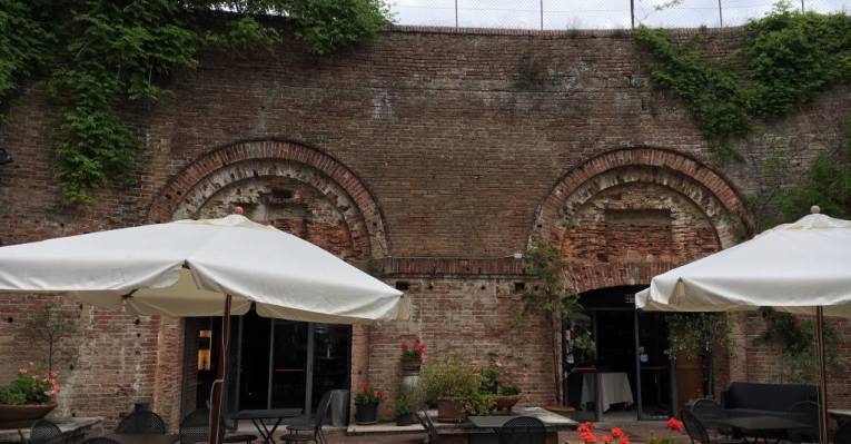 765-399_xXwnhOzVyQpkUuWTEcedgp4Qoovt0iXq