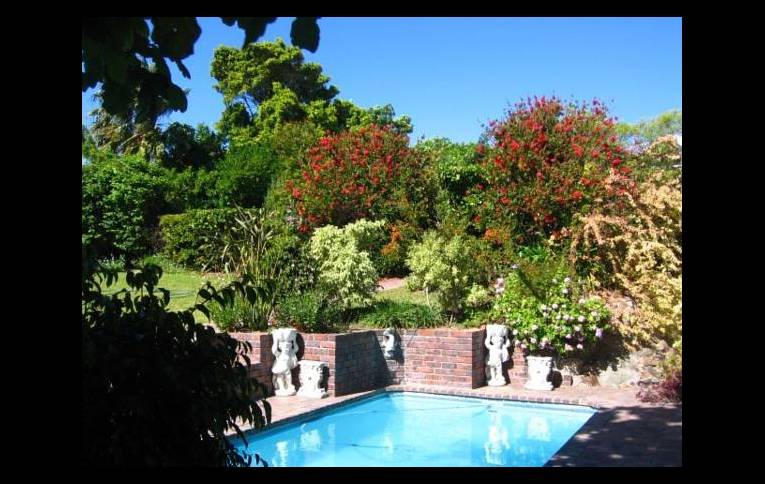 Guest House Paradiso Full Movie In English