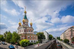 Церкви в Европе откроют свои двери ночью