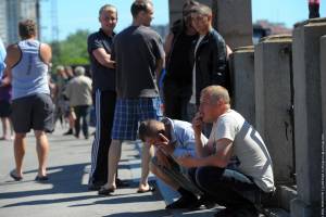 Курильщиков в «Шереметьево» спрячут от дождя и лишних глаз