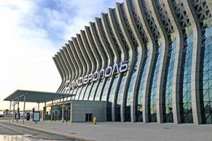 Авиакомпании сократили число рейсов в Крым