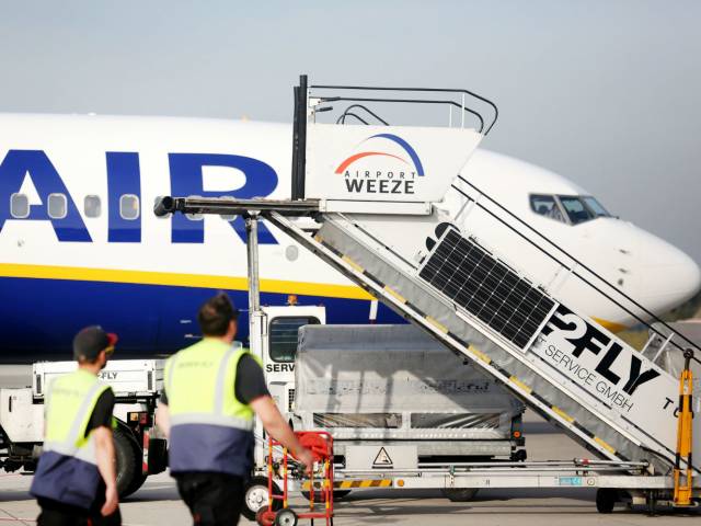 Отпуск, турагентство, Ryanair отменяет более 600 рейсов на следующей неделе, Коломна Ryanair отменяет более 600 рейсов на следующей неделе, Туристам Коломны, стоит ли ехать Испания Бельгия аэропорт