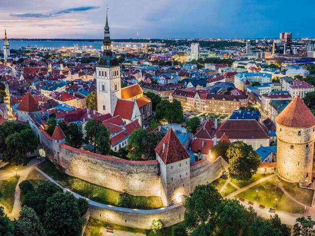 Британские туристы сделали выбор в пользу Таллина, Риги, Москвы и Питера, Туристам Коломны, Эрмитаж Хорватия Франция Туризм Италия Испания Босния и Герцеговина 