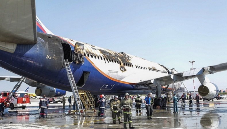???????????? ? Sukhoi Superjet 100 � ?? ????????? ???????? ?????????????