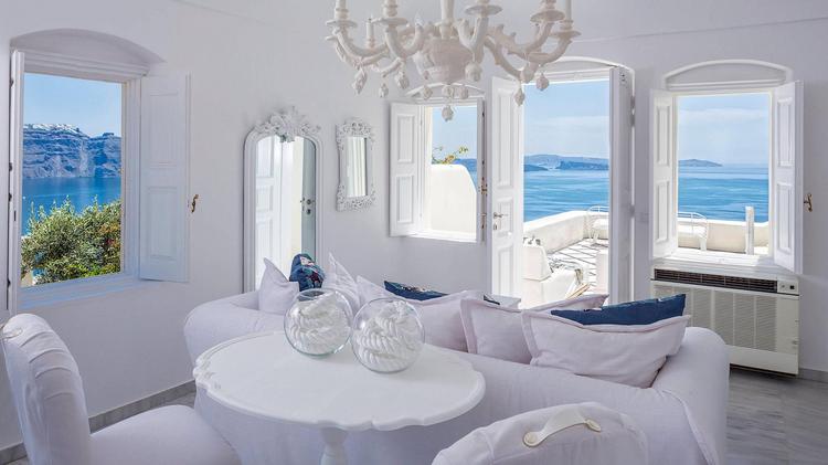 Canaves Oia Suites & Spa