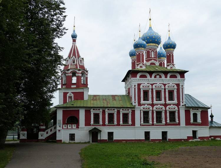 Пять малых исторических городов России, особенно очаровательных в «бархатный» сезон
