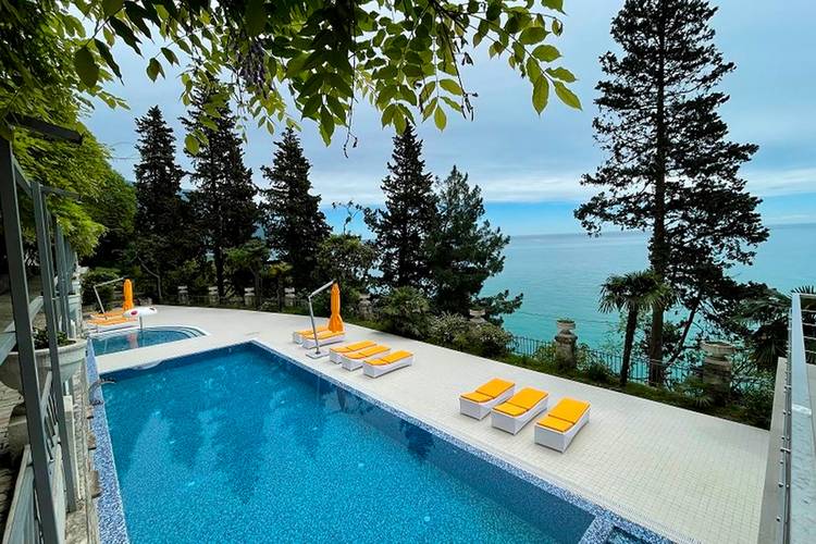 Garden Resort Gagra 4*