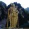 Статуя Будды у пещер Бату