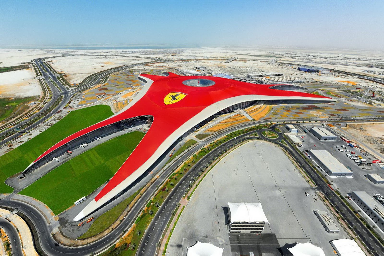 Ferrari World Абу-Даби