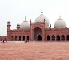 Badshahi Mosque