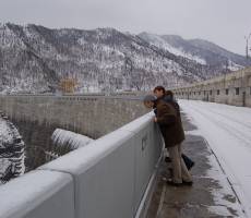 СШГЭС. На гребне плотины