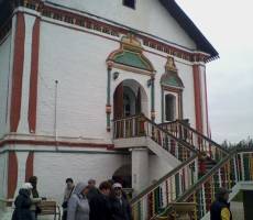 Троицкий собор Свято-Троицкого Ново-Голутвина монастыря