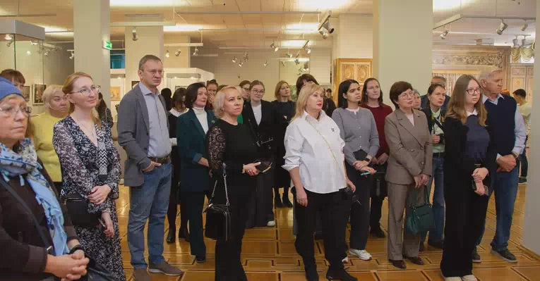  выставка Приглашение к обеду