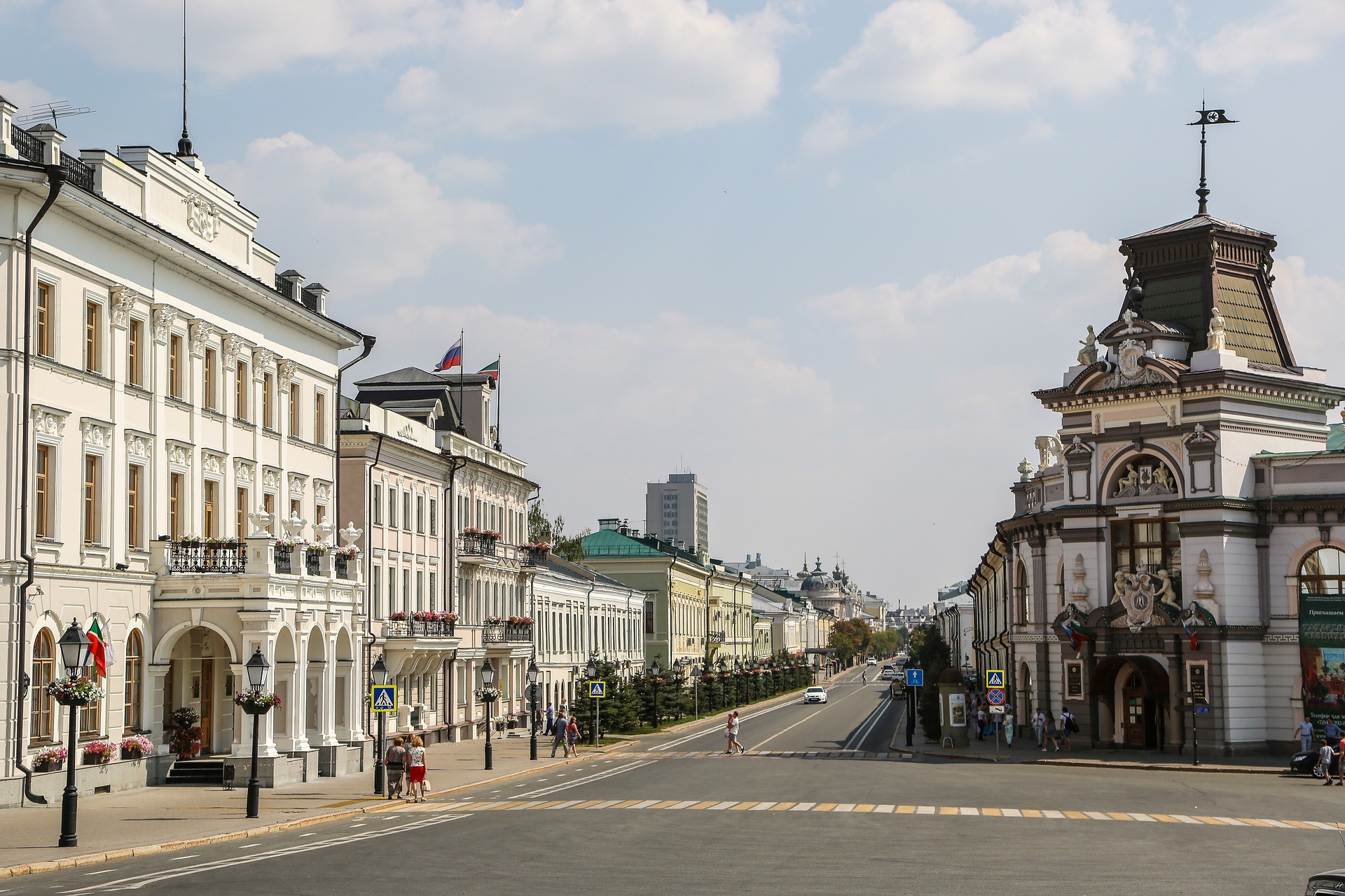 Улица Кремлевская Казань