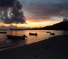 Закат в бухте Grand Anse, о Праслин