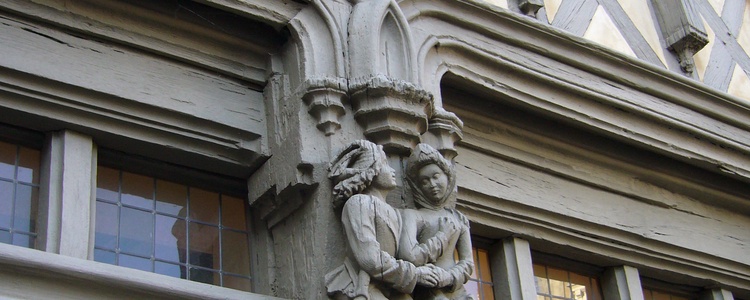 Амьен
