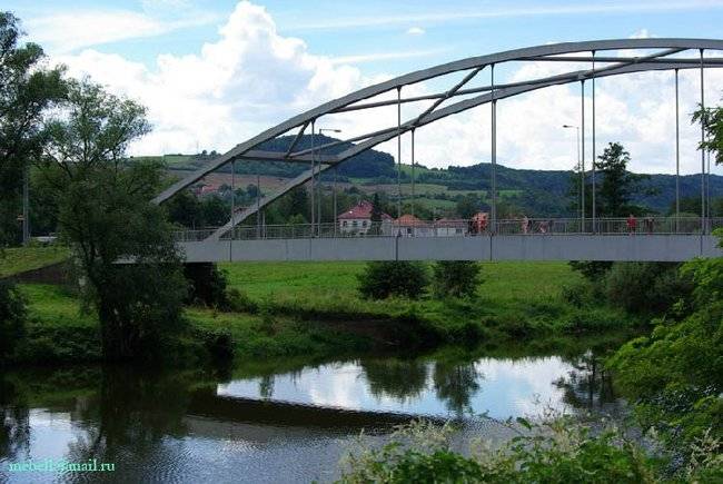 Мост через Бероунку в Карлштейне (фото 10)