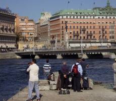 Рыболовы на острове Helgandsholmen. Стокгольм