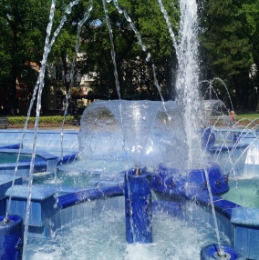 Голубой фонтан