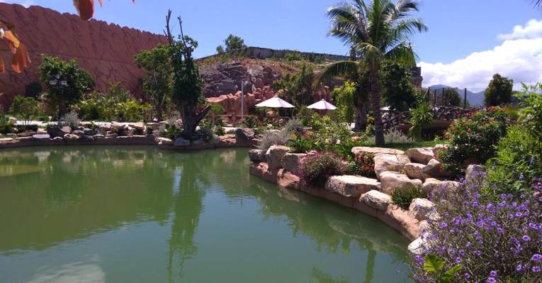  Vinpearl Land