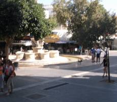 Ираклион фонтан на Львиной площади