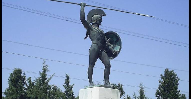  Памятник Леониду