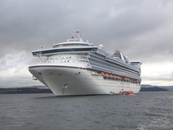 MSC Divina круизный лайнер