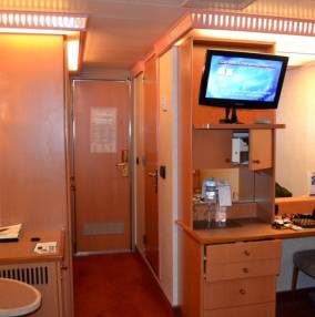 Carnival Glory