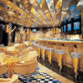 Carnival Victory