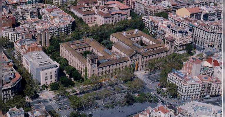 Барселонский университет