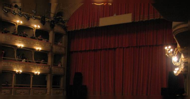 Театр Малибран