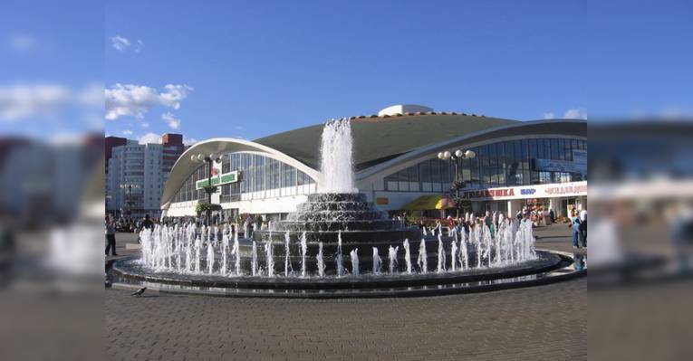 Комаровский рынок