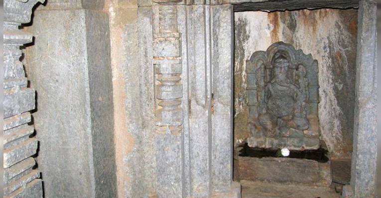 Храм Тамбди Сурла