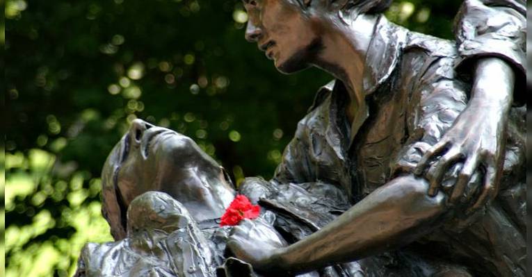 Мемориал женщин Вьетнама. Вашингтон
