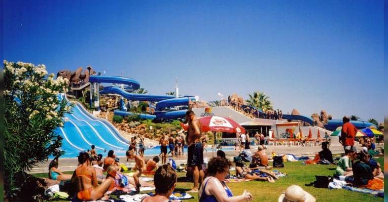 Аквапарк Fasouri Watermania