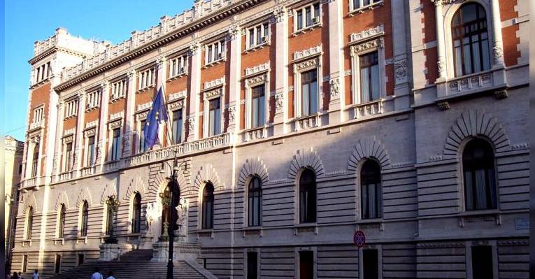 Площадь Парламента