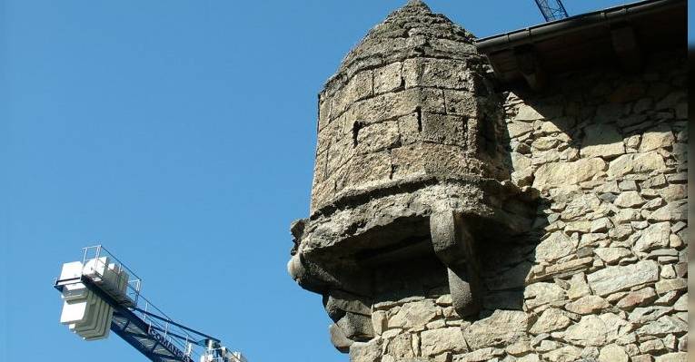 Замок Сет Панис