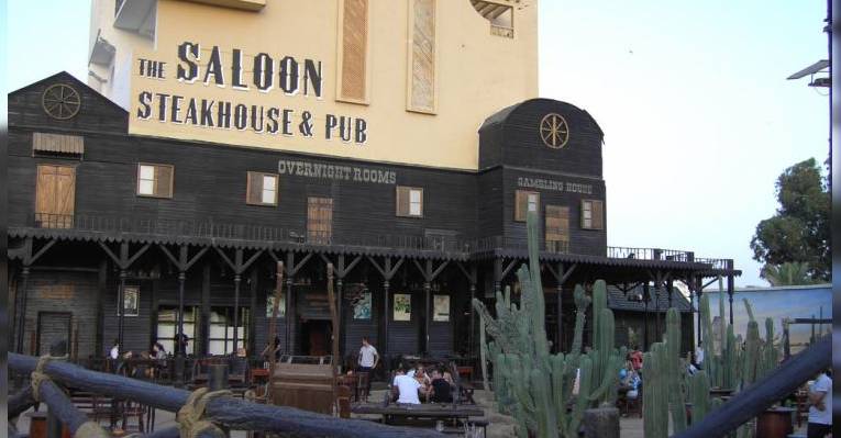 Ресторан Saloon