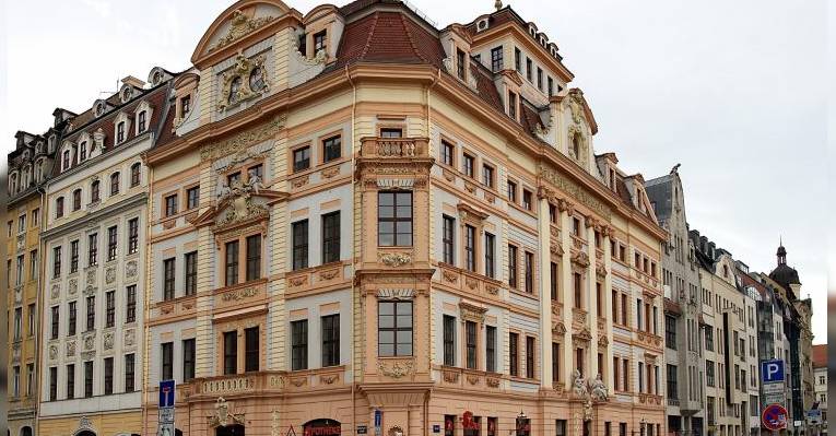Историческое здание Романус-хаус, в котором расположен ресторан Романусхоф. Лейпциг