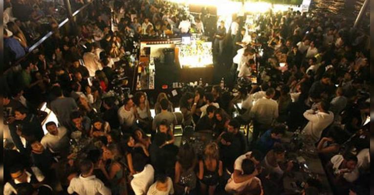 Клуб Abaya Nightclub