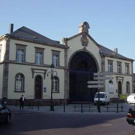 Городской рынок Halle Au Houblon