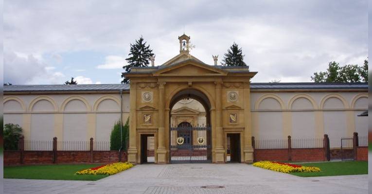Вход на Главное кладбище Карлсруэ