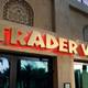 Ресторан Trader Vic's (Торговец Вик)