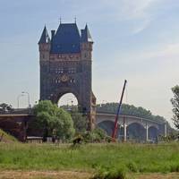 Мост и башня Нибелунгов