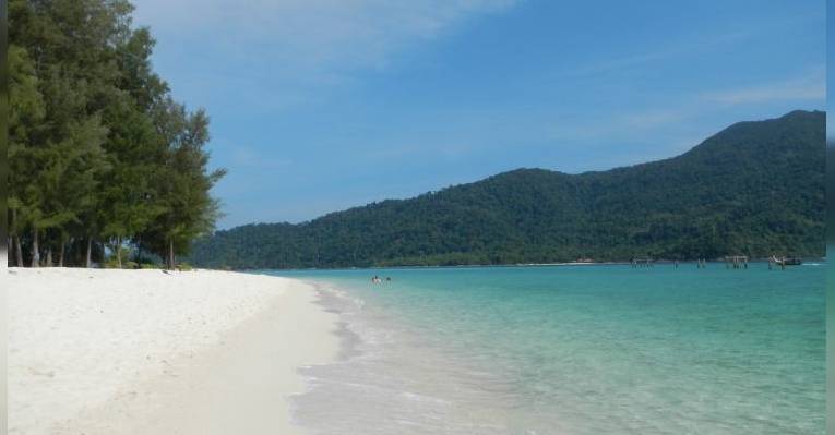 Пляж Sunset beach