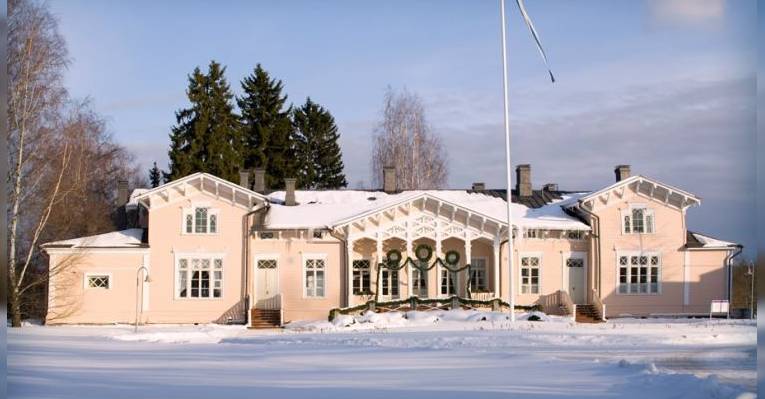 Museum-Estate Kenkyavero