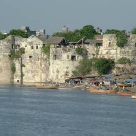Форт Сурата