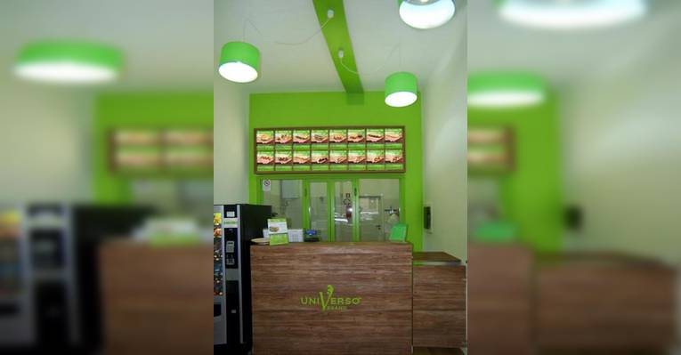 кафе Universo Vegano