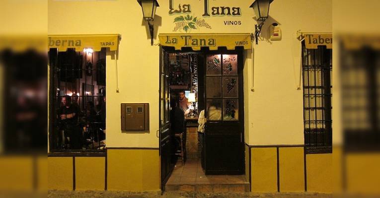 ресторан La Tana