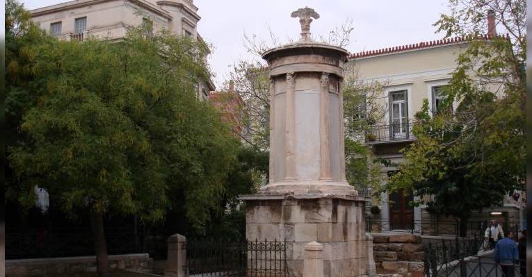 Памятник Лисикрата